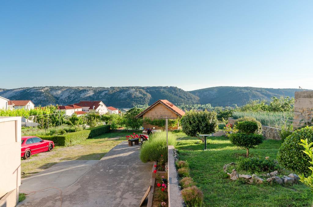 Apartments Dragan Лопар Екстериор снимка